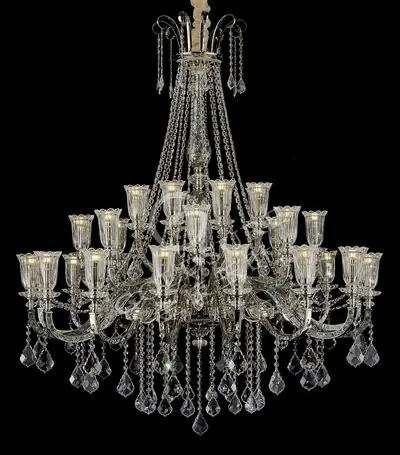Đèn chùm cổ điển đồng màu mạ vàng, 32 bóng, Ø137 cm
