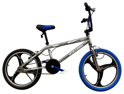 Xe đạp BMX