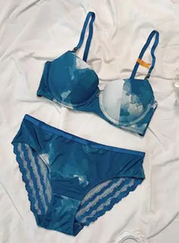 Bộ áo ngực nâng ngực kèm quần lót, màu xanh dương, đen, đỏ
