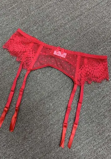 Đai nịt tất ren (garter), màu đỏ, đen, trắng