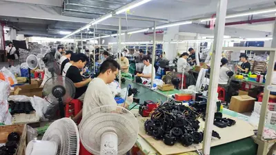 Dây chuyền lắp ráp quạt tại nhà máy