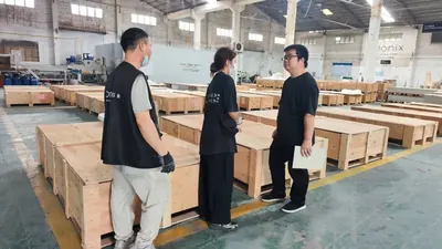 Khảo sát nguồn hàng tại nhà máy ở Trung Quốc