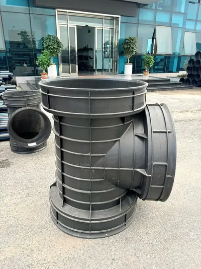 Phụ kiện ống nhựa PE (tê D600) của lô măng sông 7/2025, tại nhà máy