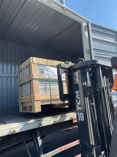 Đóng container tại kho